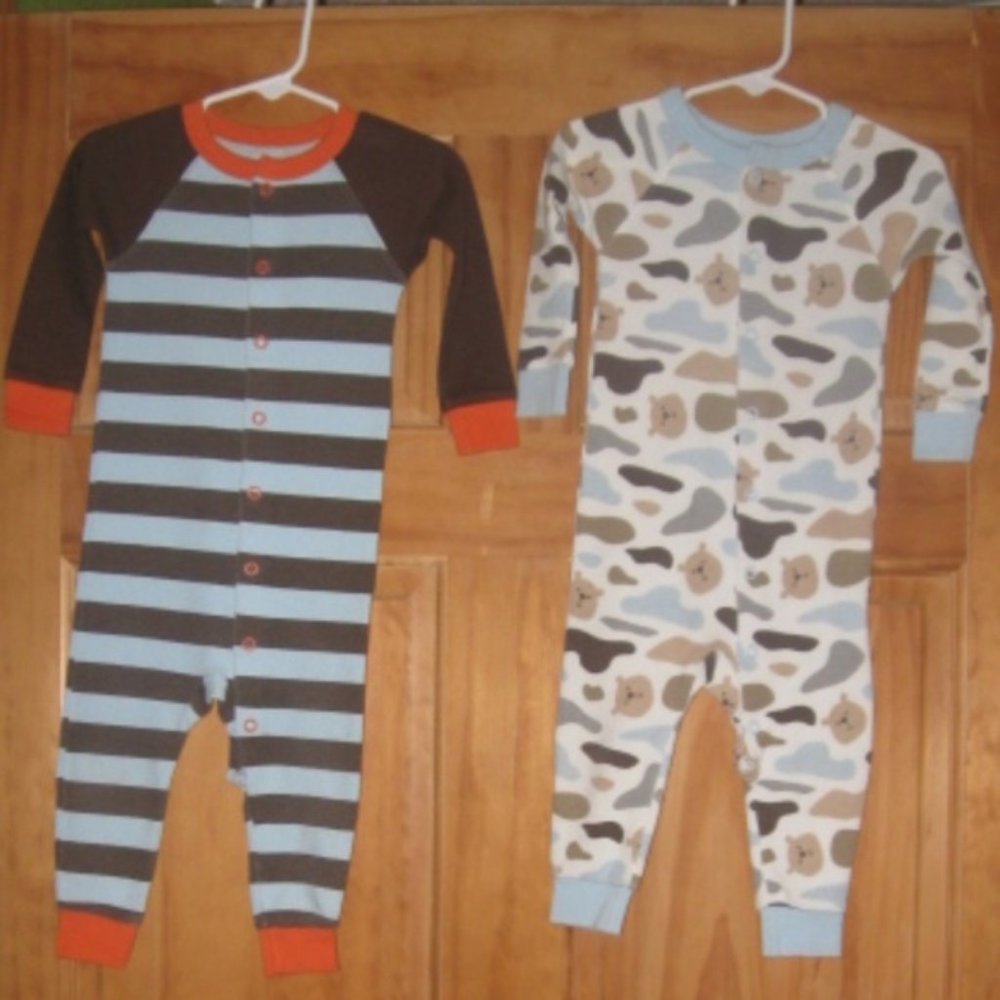 5/$30 Boys Carter's Pajamas Bundle